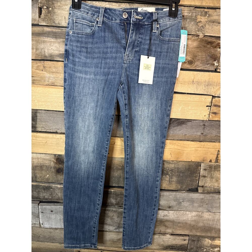 Cosmic Blue Love Ayla Relaxed Skinny Jeans, Indigo, Size 4
